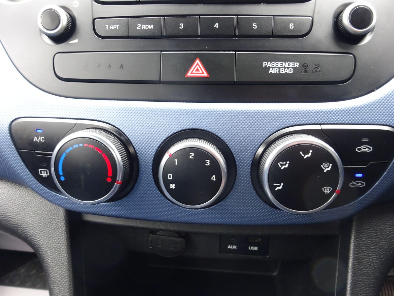 Used Hyundai i10 2016 for sale - 77599093: Photo 20