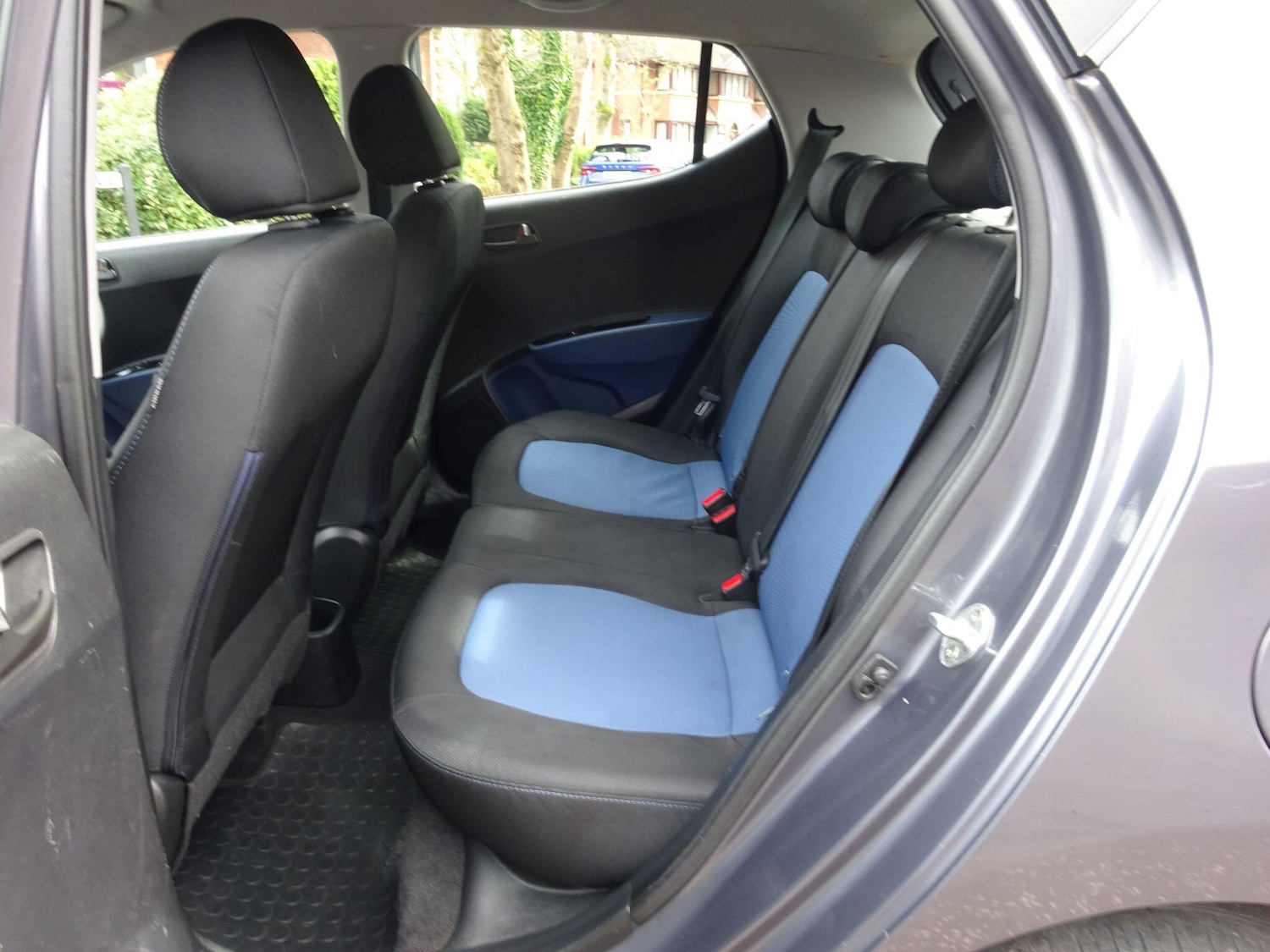 Used Hyundai i10 2016 for sale - 77599093: Photo 24