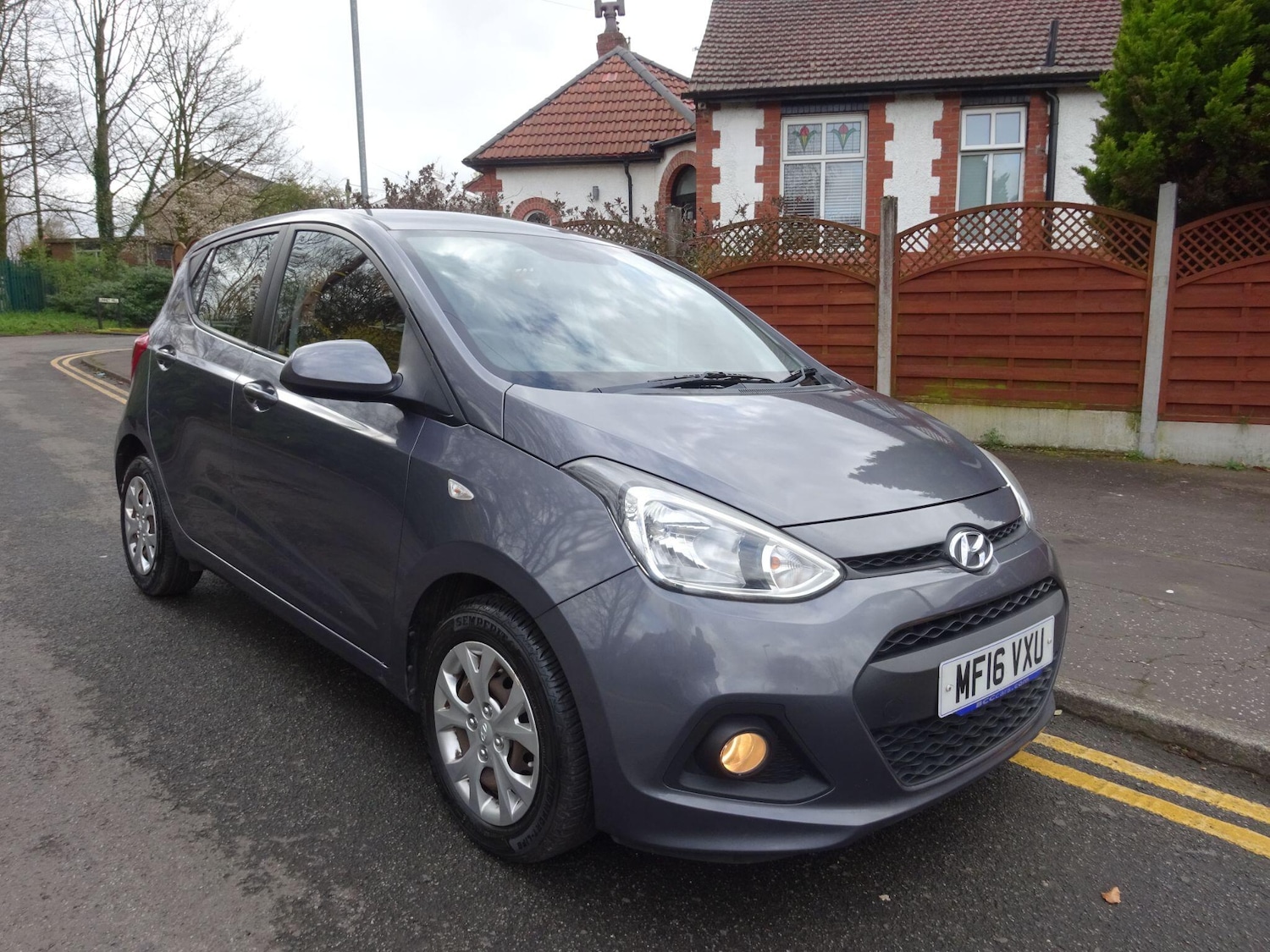 Used Hyundai i10 2016 for sale - 77599093: Photo 4