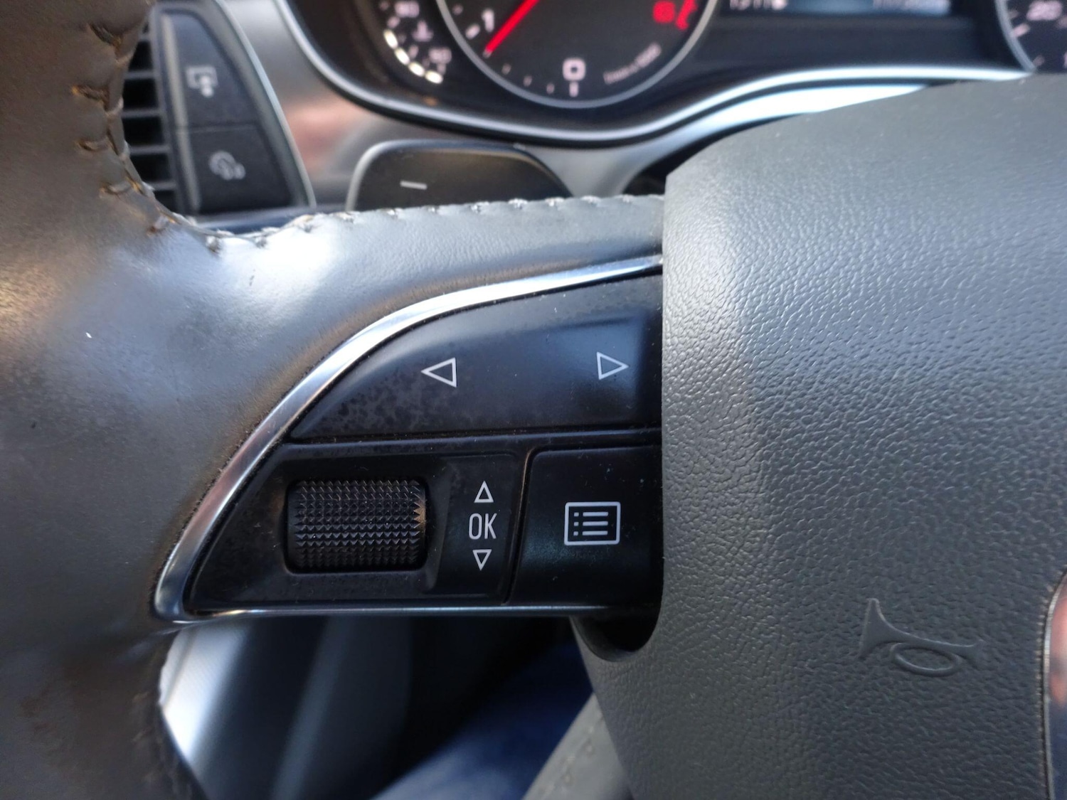 Used Audi A6 Avant 2012 for sale - 77109353: Photo 23