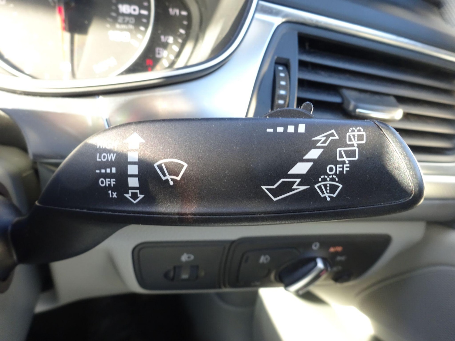 Used Audi A6 Avant 2012 for sale - 77109353: Photo 27