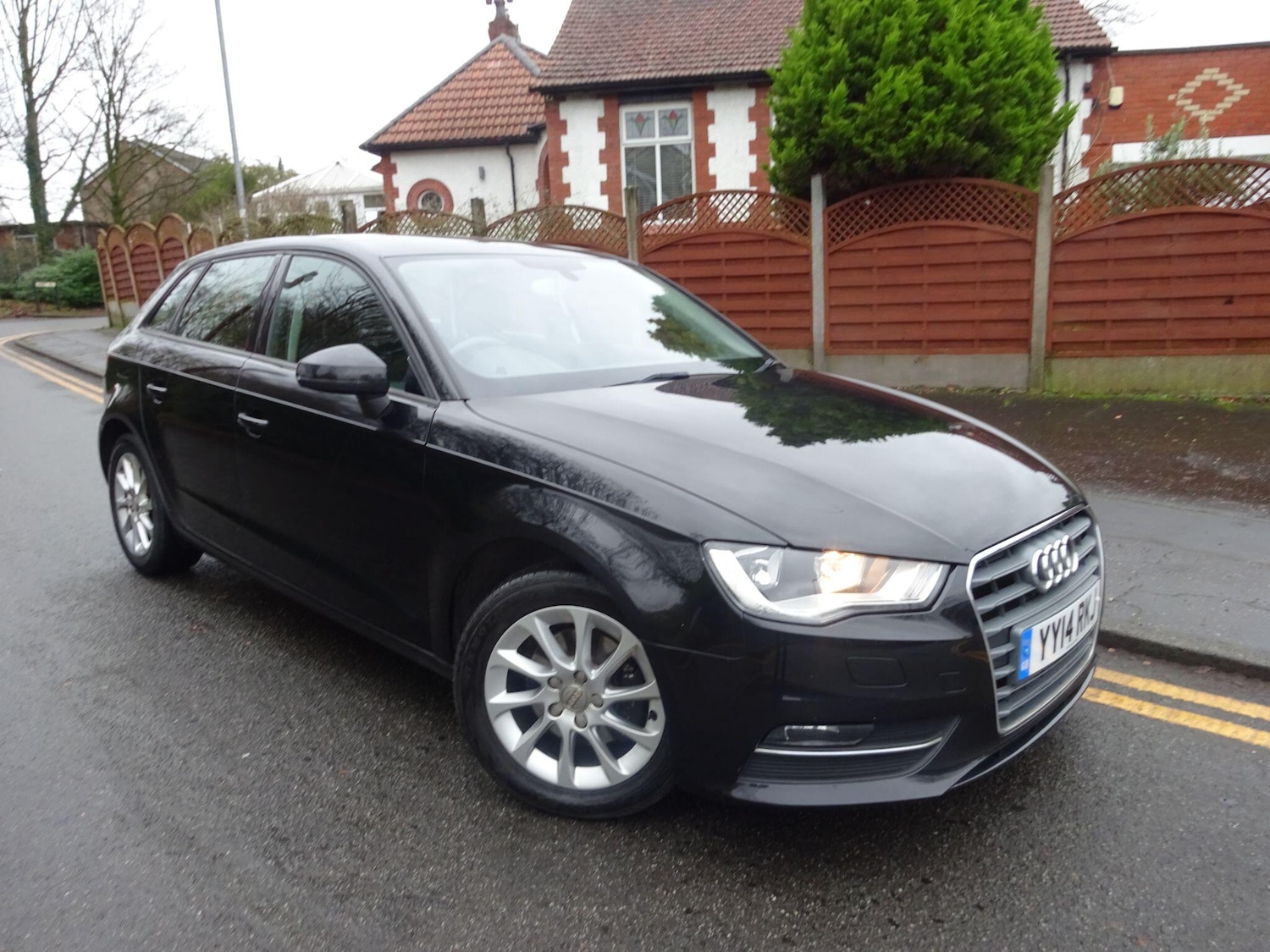 Used Audi A3 2014 for sale - 76743311: Photo 1