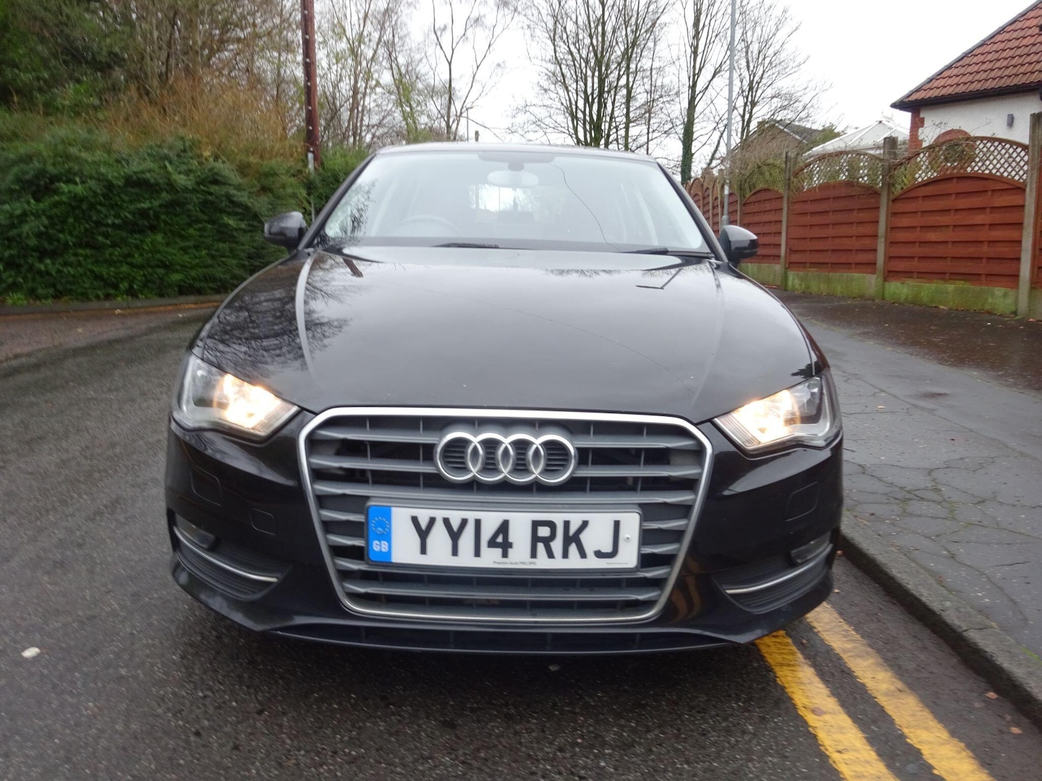 Used Audi A3 2014 for sale - 76743311: Photo 2