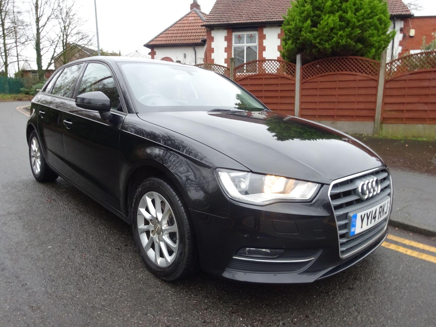 Used Audi A3 2014 for sale - 76743311: Photo 7
