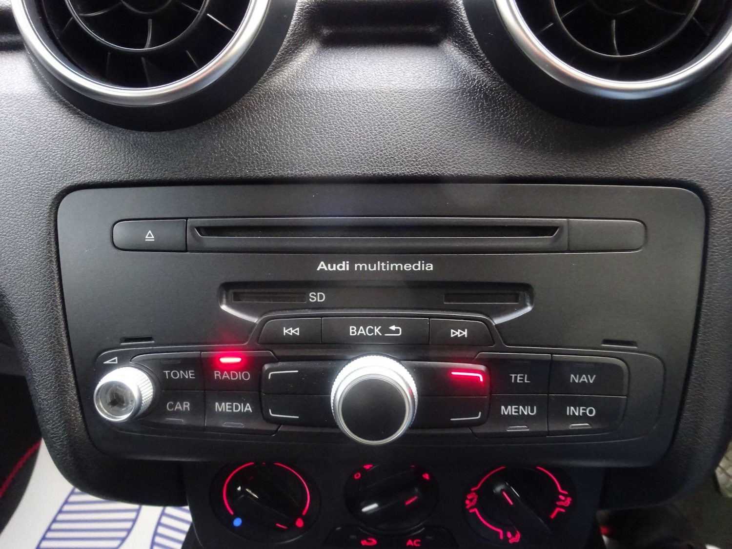 Used Audi A1 2011 for sale - 76964801: Photo 22