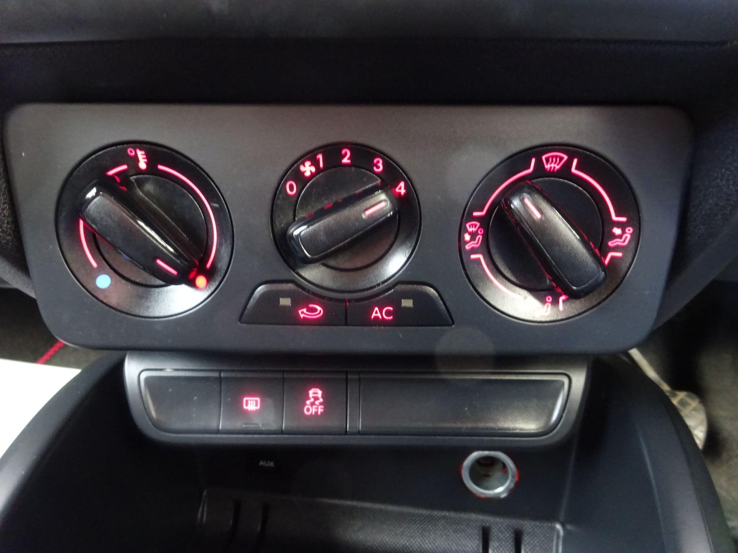 Used Audi A1 2011 for sale - 76964801: Photo 24