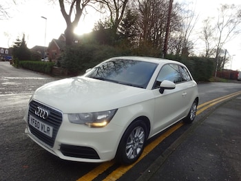 Used Audi A1 2011 for sale - 76964801: Photo