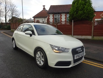 Used Audi A1 2011 for sale - 76964801: Photo
