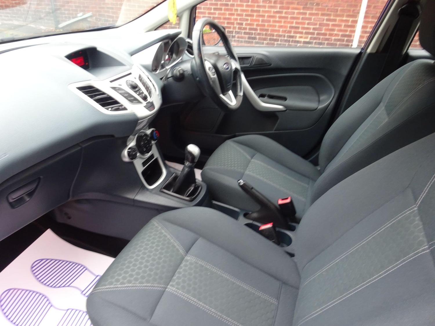 Used Ford Fiesta 2010 for sale - 76714543: Photo 13