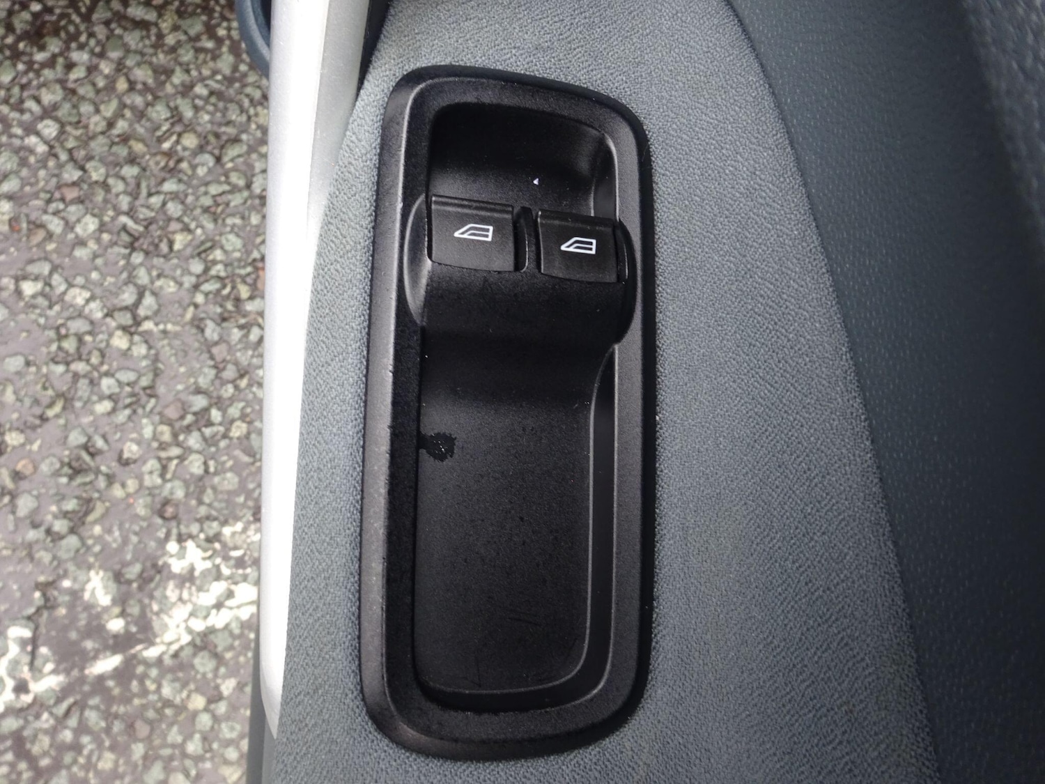 Used Ford Fiesta 2010 for sale - 76714543: Photo 23