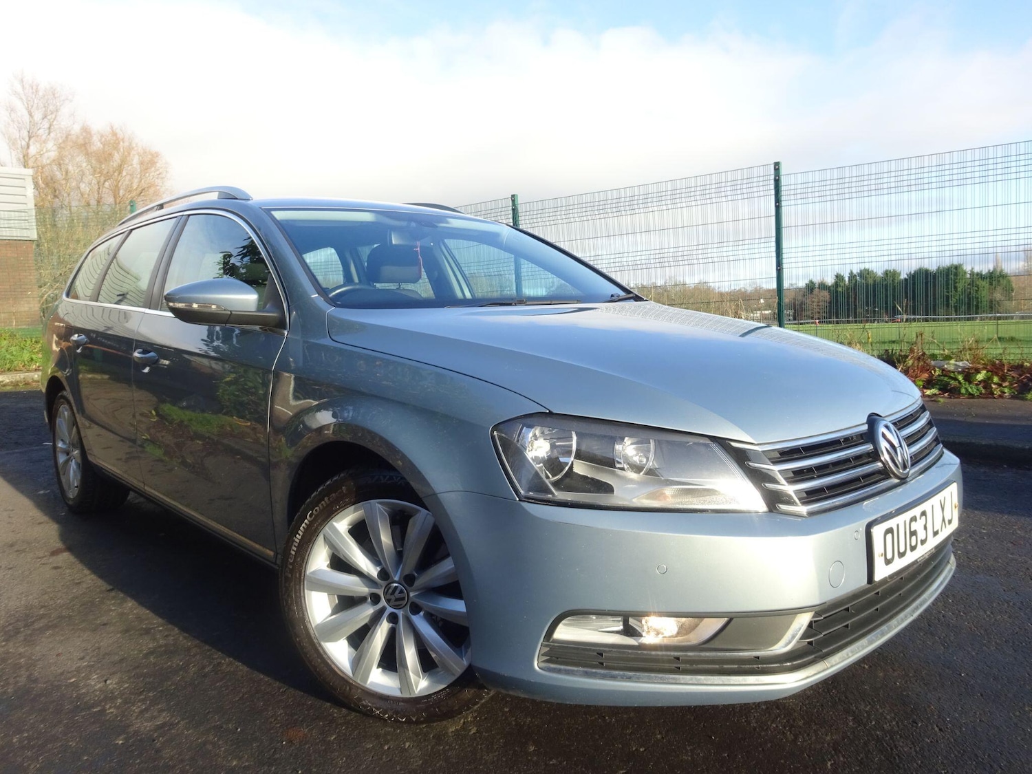 Used Volkswagen Passat 2013 for sale - 76886390: Photo 1