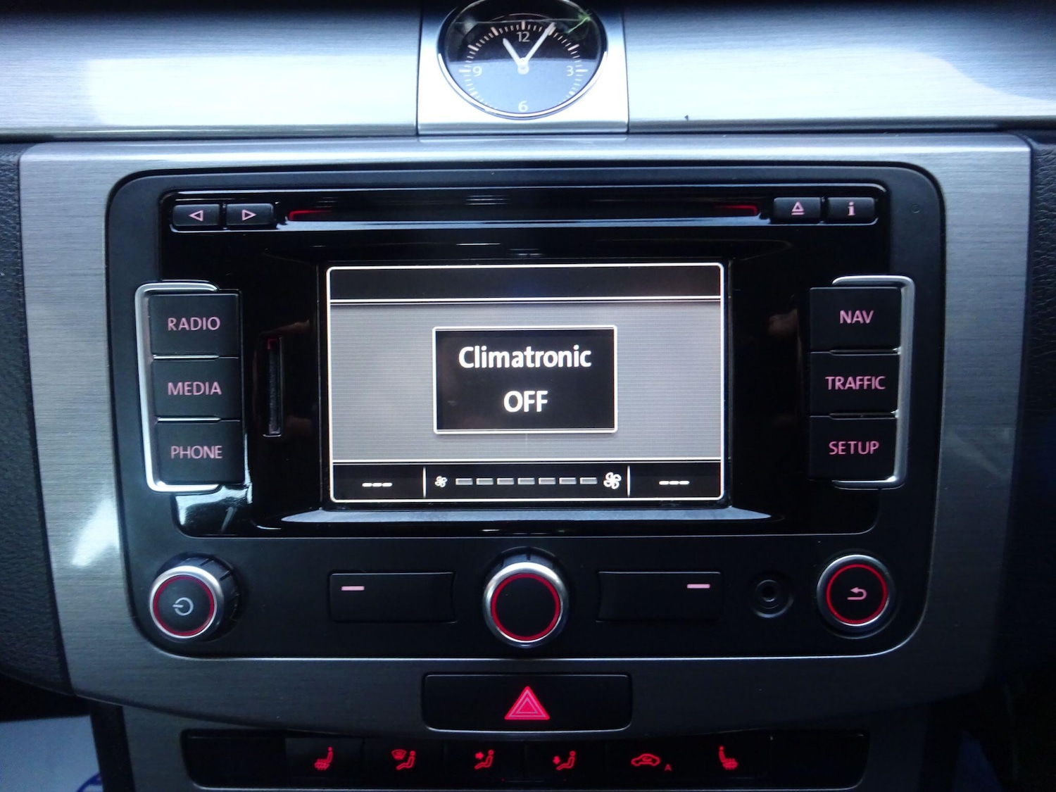 Used Volkswagen Passat 2013 for sale - 76886390: Photo 25