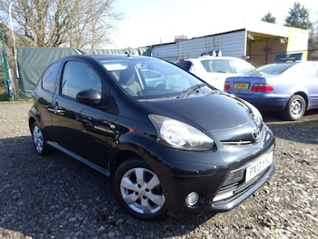 Used Toyota AYGO 2013 for sale - 77738489: Photo