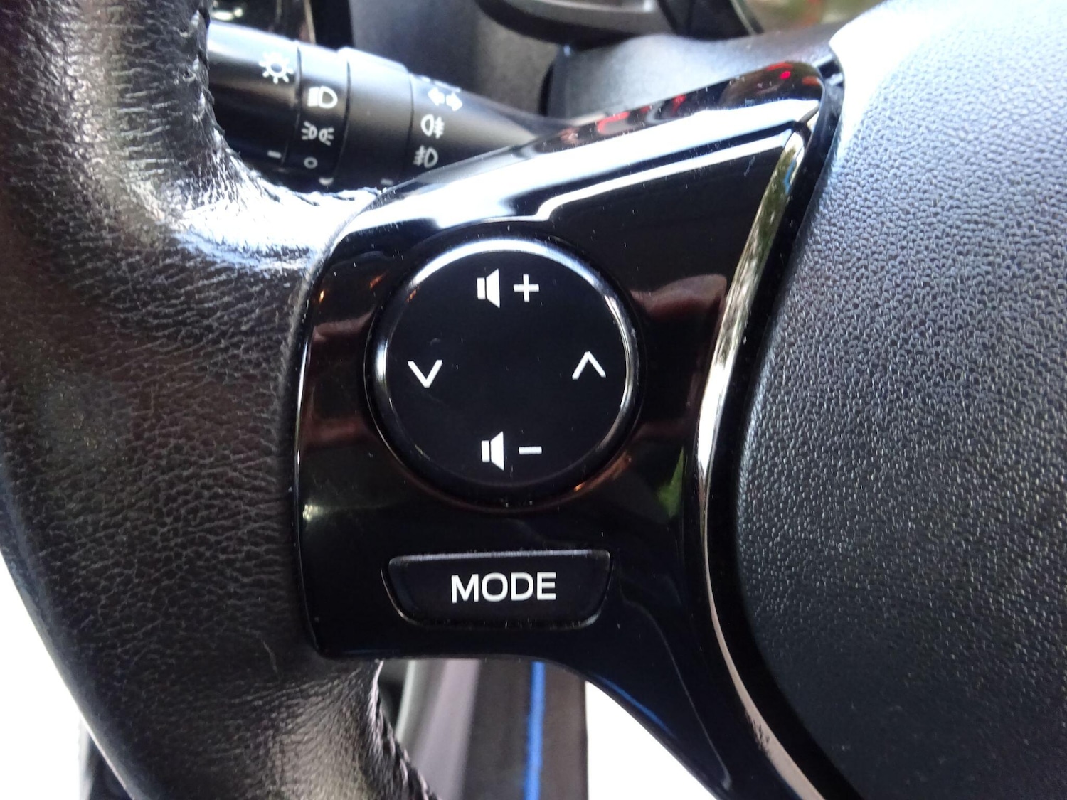 Used Toyota AYGO for sale - 76715608: Photo 27