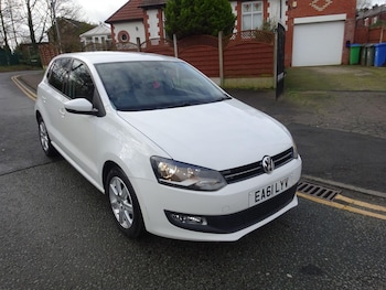 Used Volkswagen Polo 2011 for sale - 77510210: Photo
