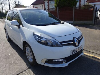 Used Renault Scenic 2015 for sale - 77925068: Photo