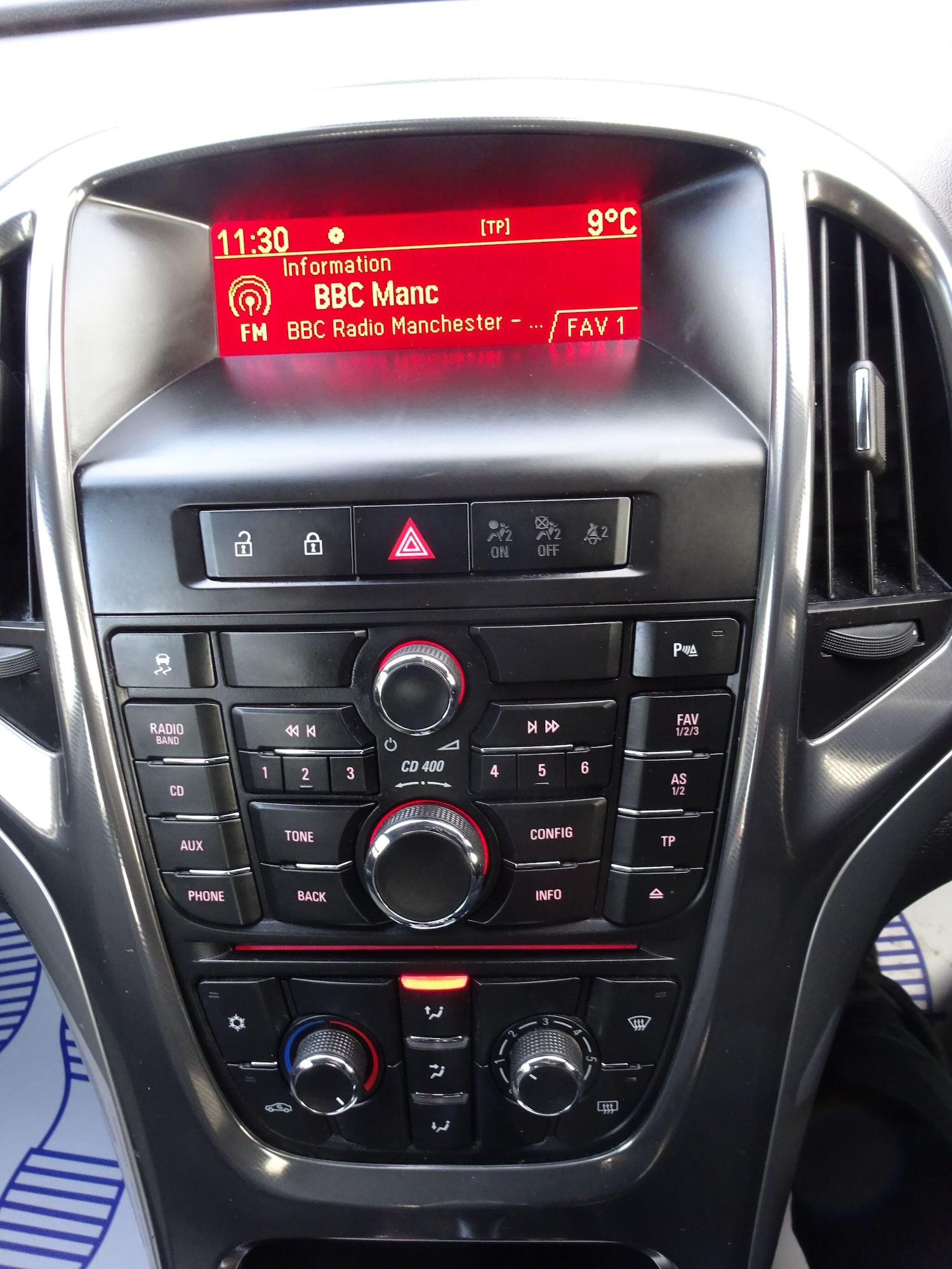 Used Vauxhall Astra 2012 for sale - 77377130: Photo 18