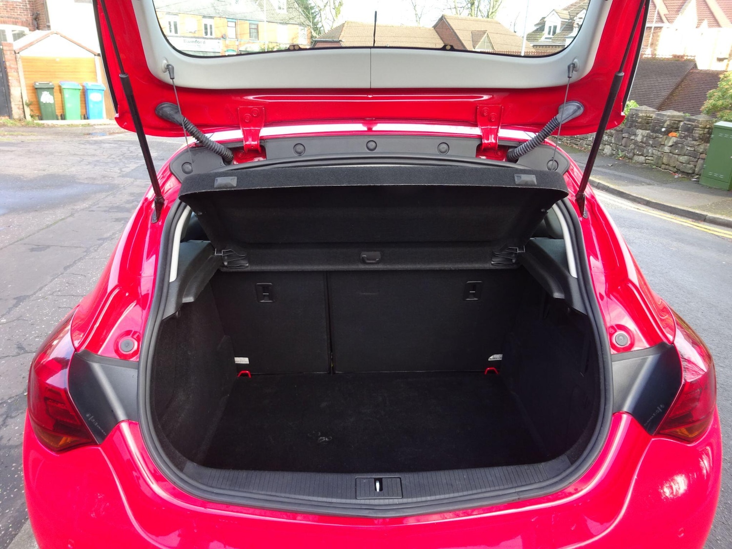 Used Vauxhall Astra 2012 for sale - 77377130: Photo 28