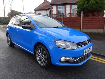 Used Volkswagen Polo 2015 for sale - 77029548: Photo