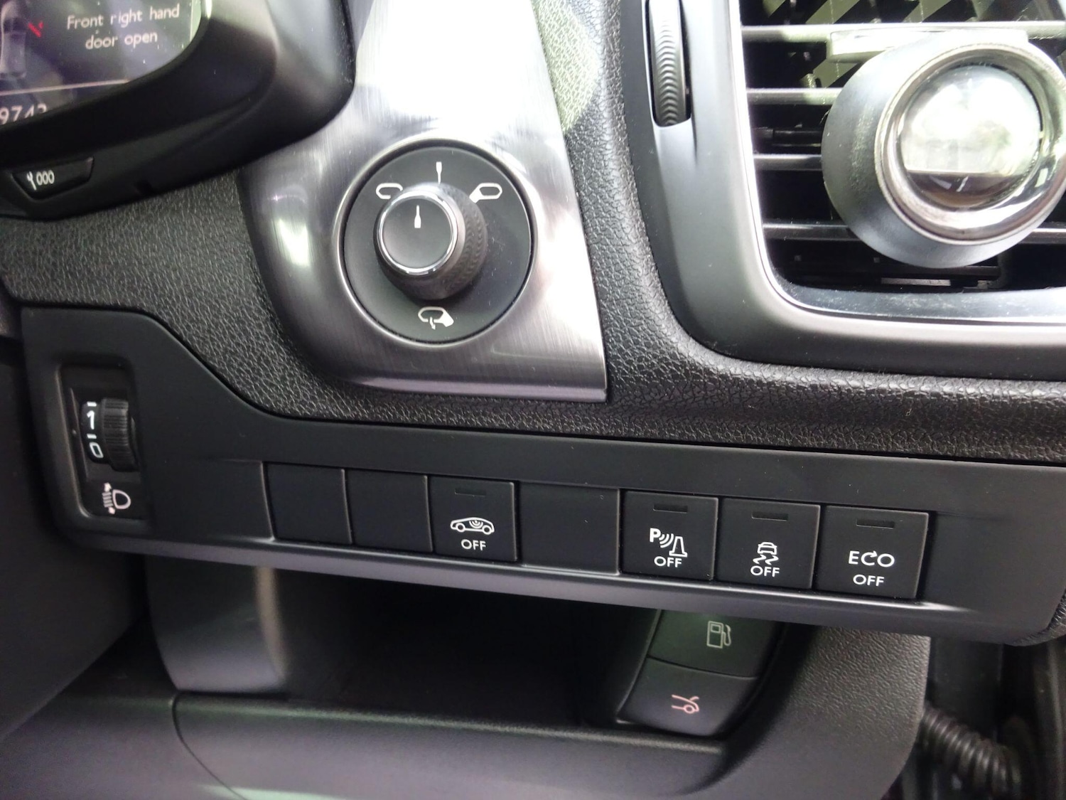 Used Citroen DS5 2015 for sale - 77671817: Photo 21