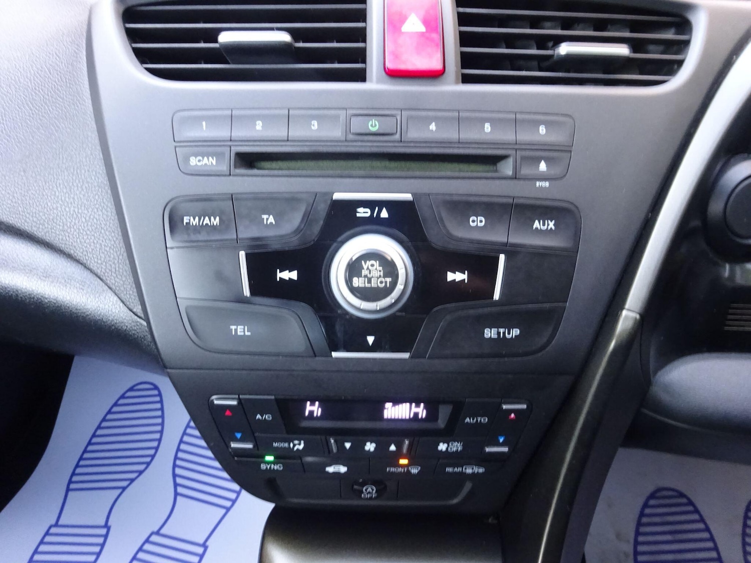 Used Honda Civic 2013 for sale - 76714206: Photo 20