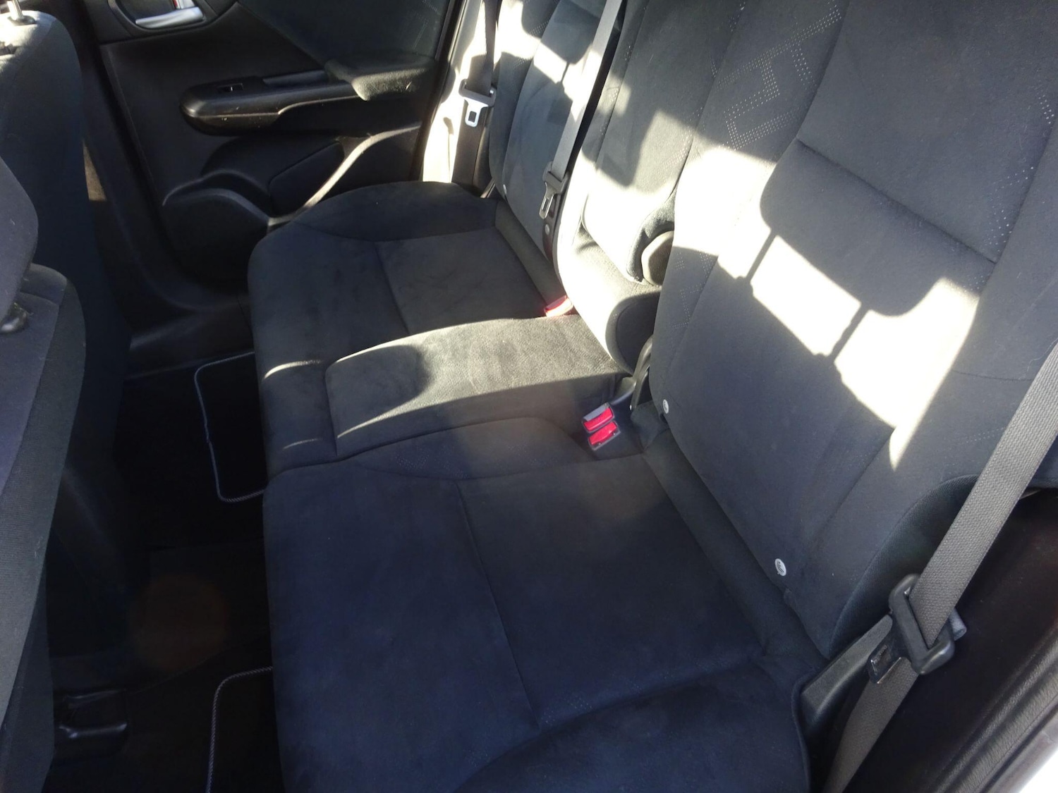 Used Honda Civic 2013 for sale - 76714206: Photo 29