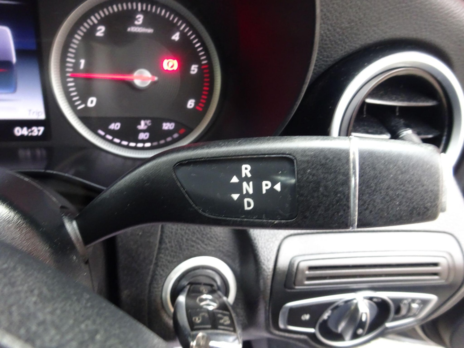 Used Mercedes-Benz C Class 2015 for sale - 76714550: Photo 19