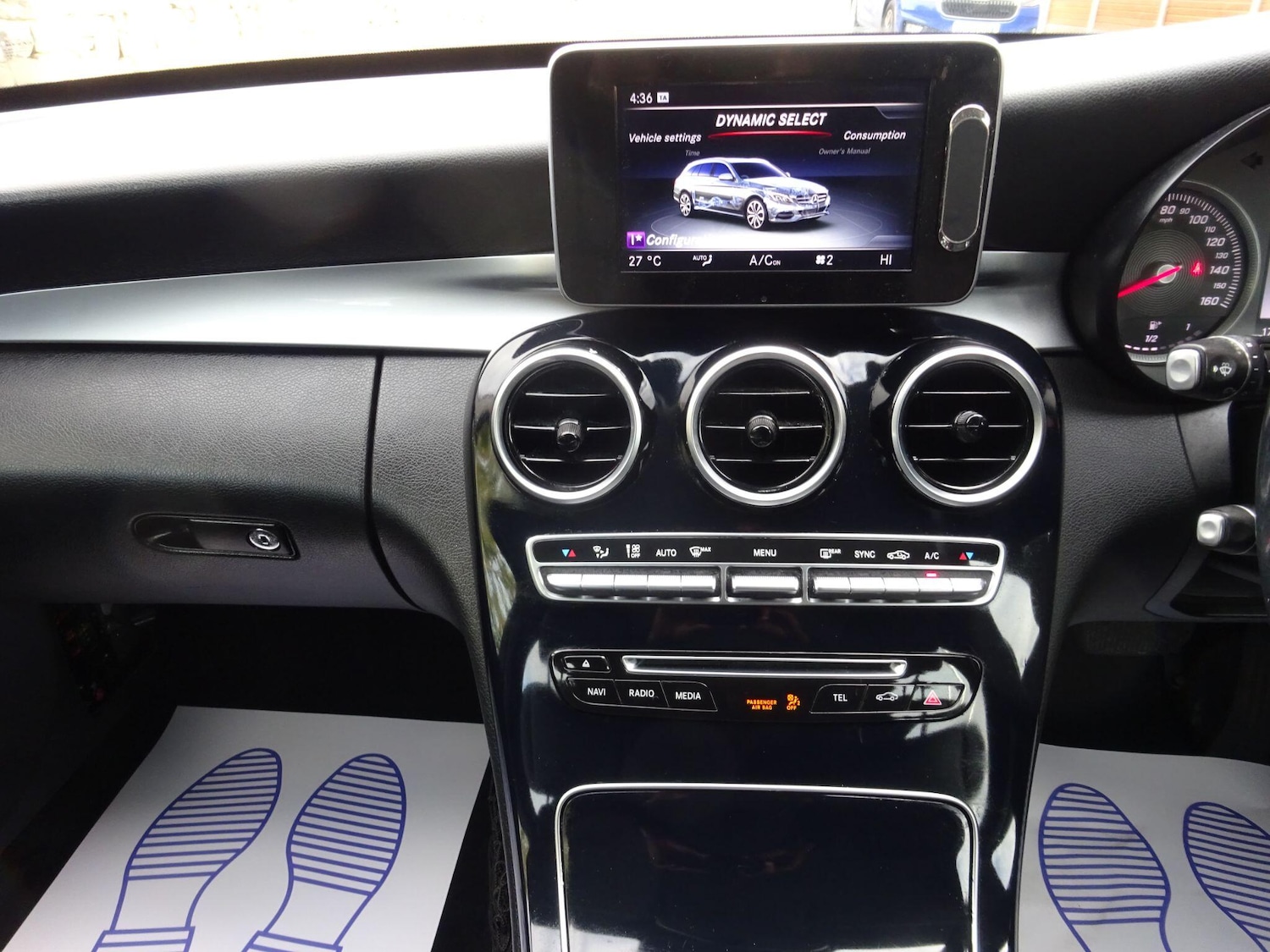 Used Mercedes-Benz C Class 2015 for sale - 76714550: Photo 20