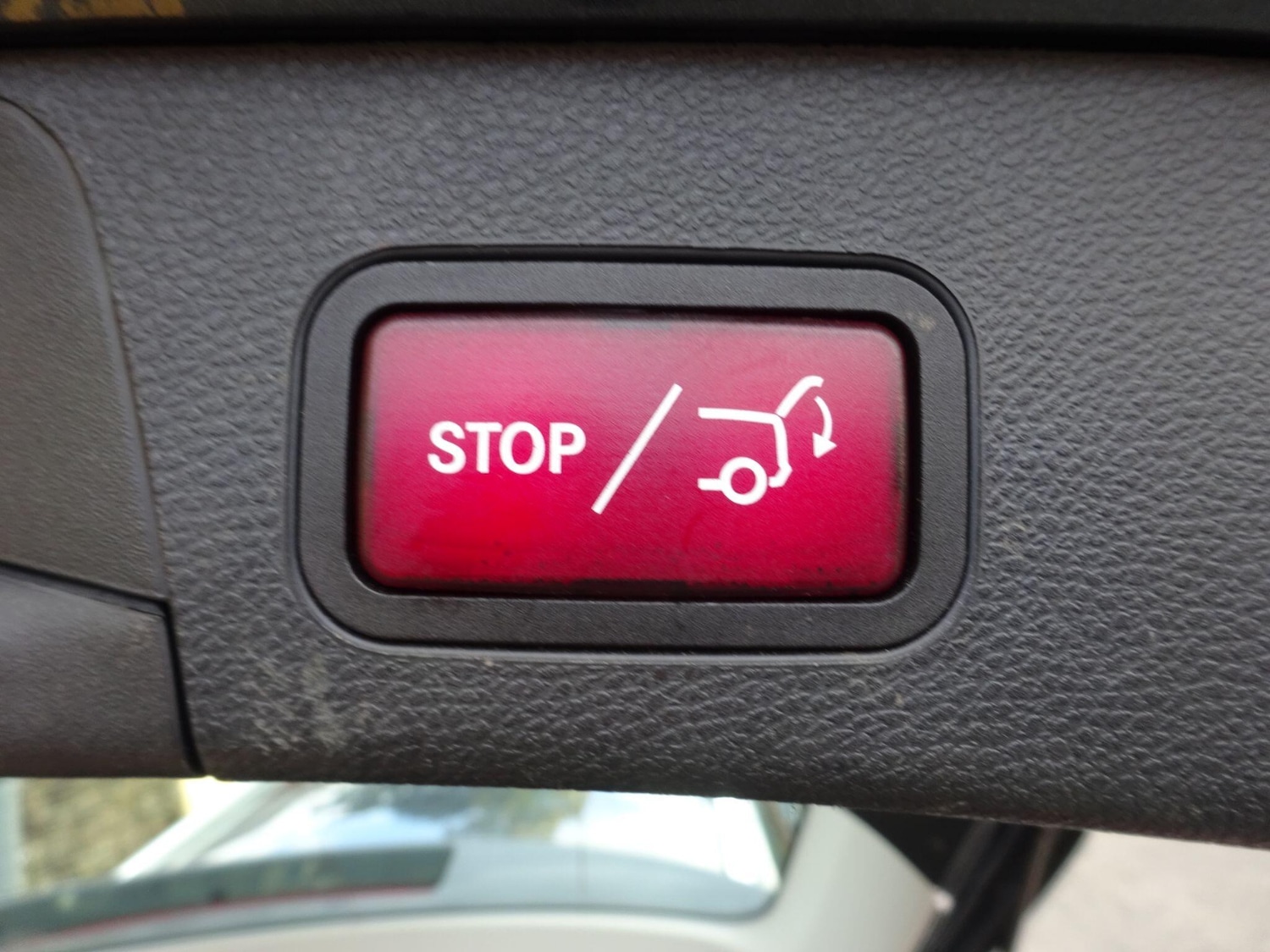 Used Mercedes-Benz C Class 2015 for sale - 76714550: Photo 41