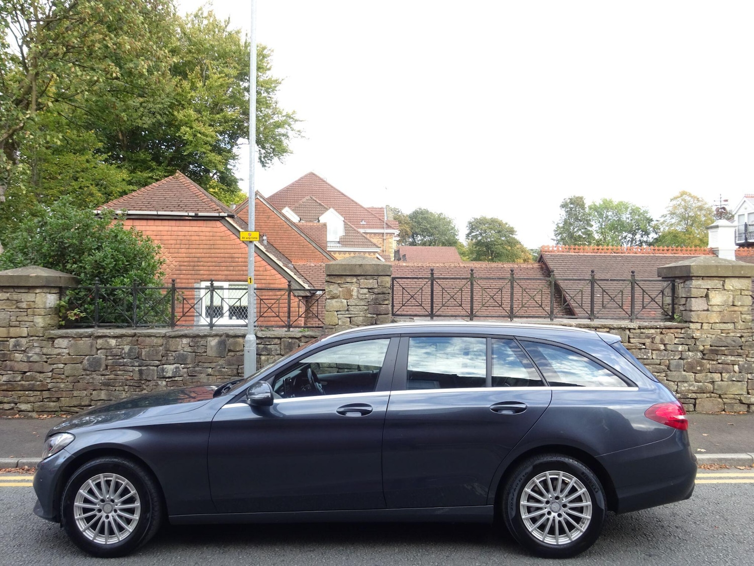 Used Mercedes-Benz C Class 2015 for sale - 76714550: Photo 6