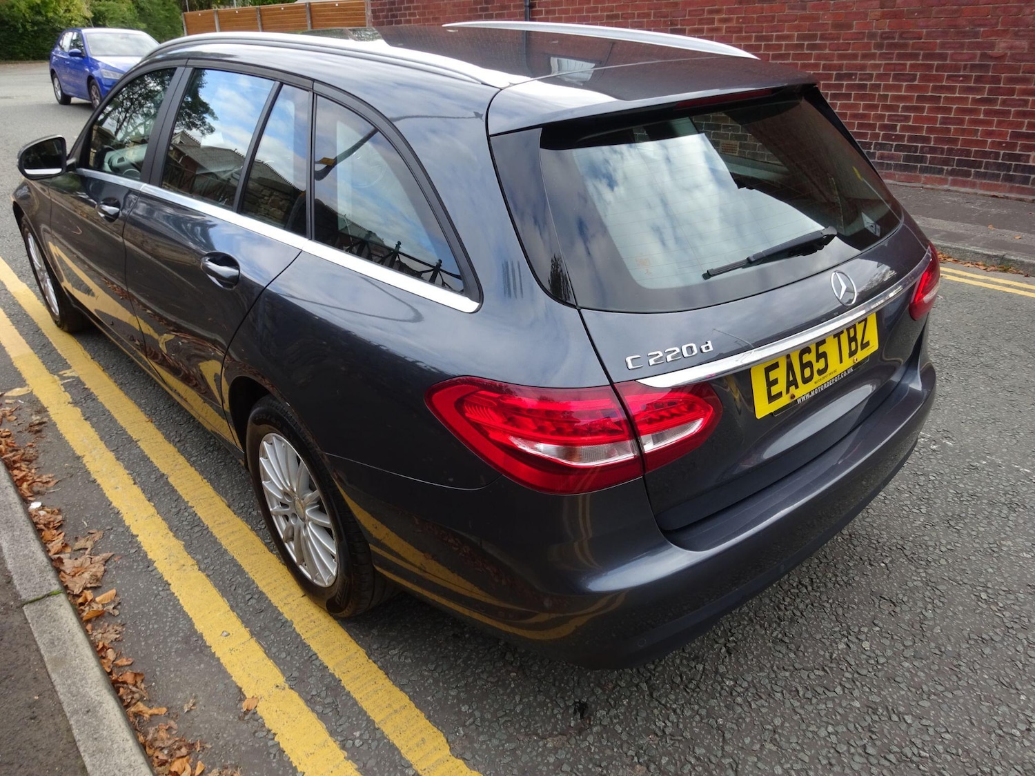 Used Mercedes-Benz C Class 2015 for sale - 76714550: Photo 8