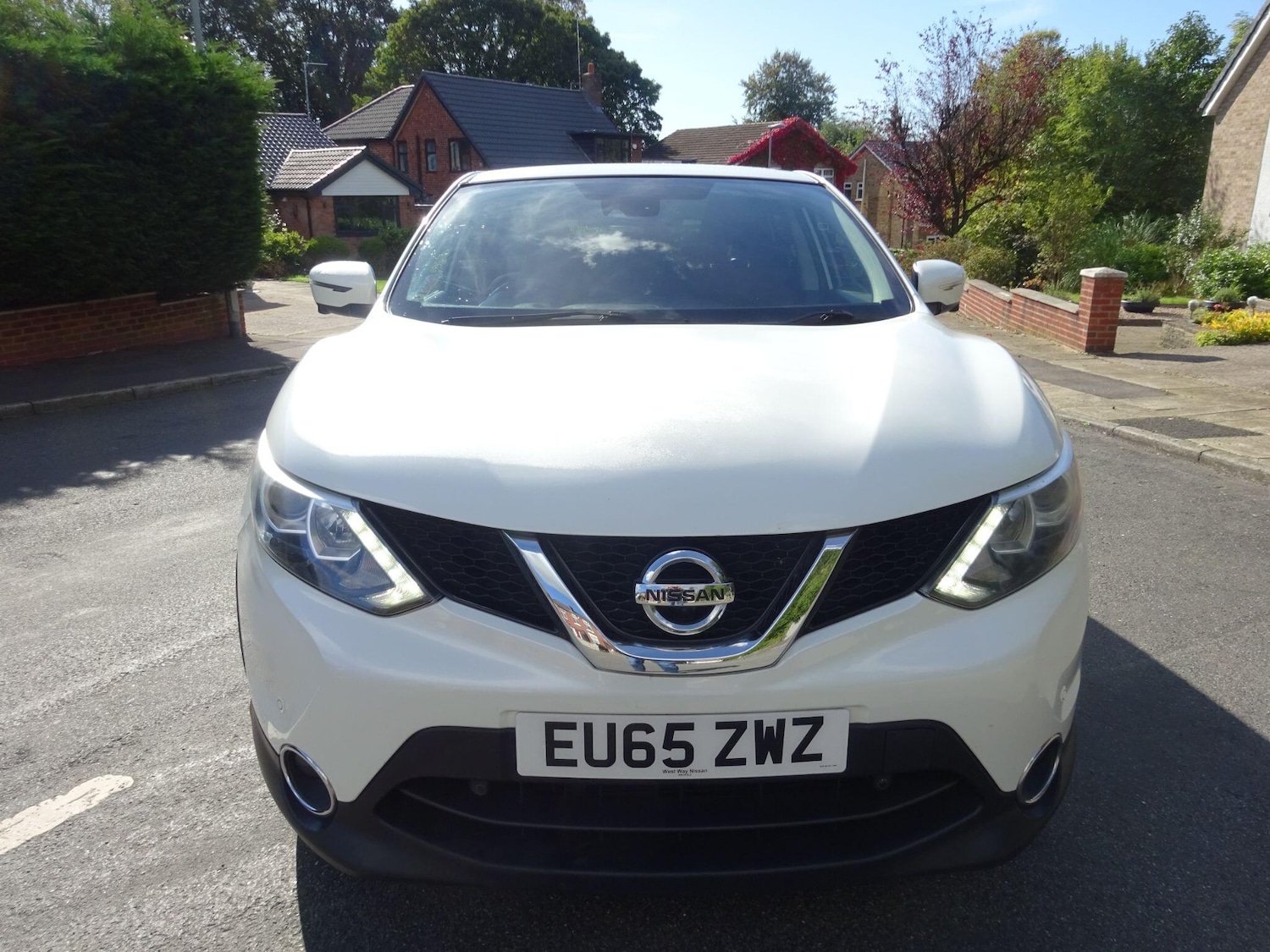 Used Nissan Qashqai 2015 for sale - 76714783: Photo 2