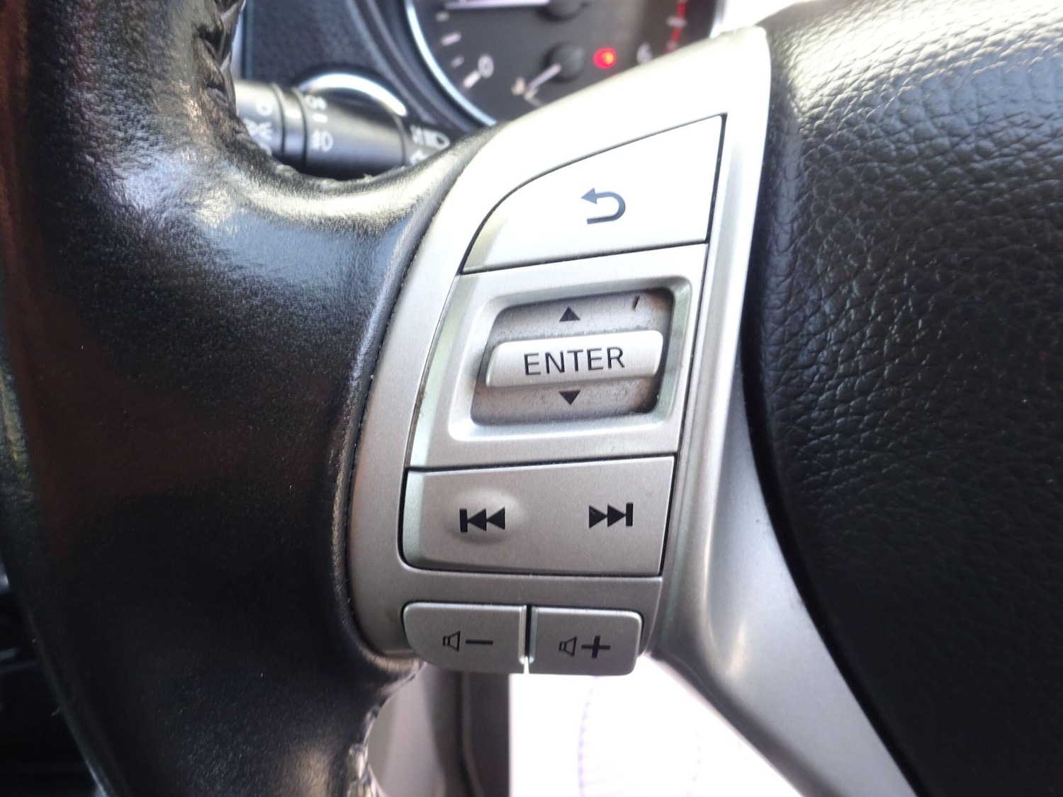 Used Nissan Qashqai 2015 for sale - 76714783: Photo 26