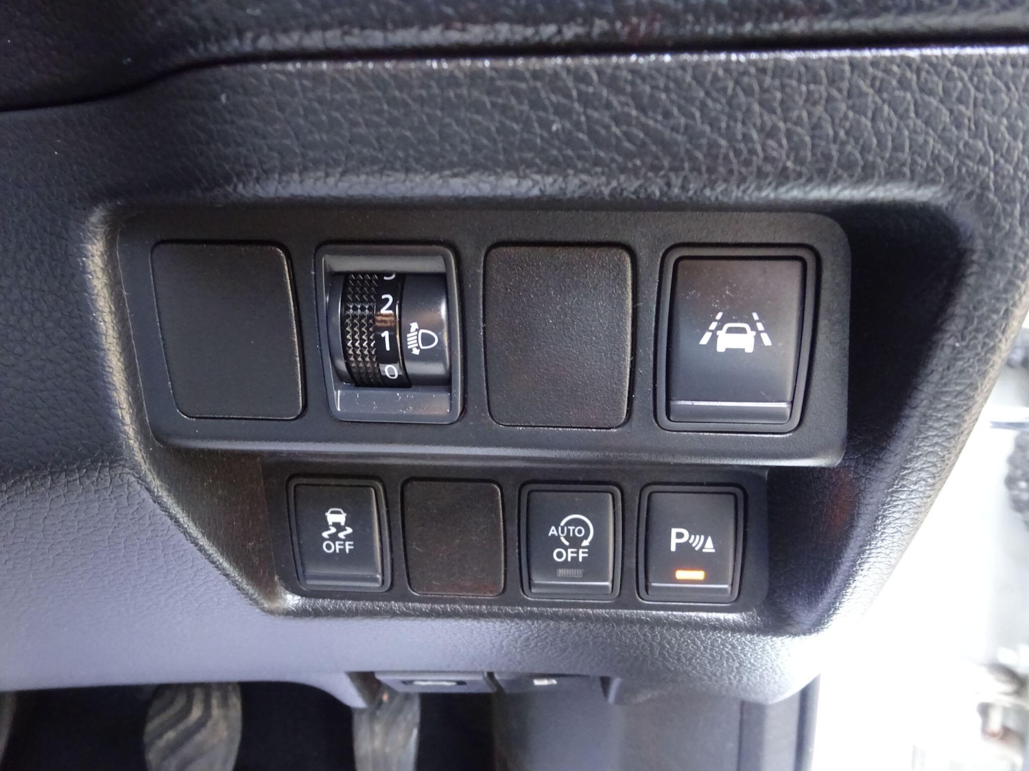 Used Nissan Qashqai 2015 for sale - 76714783: Photo 28