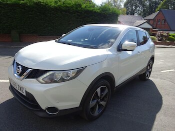 Used Nissan Qashqai 2015 for sale - 76714783: Photo