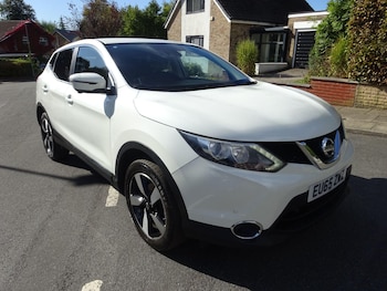 Used Nissan Qashqai 2015 for sale - 76714783: Photo