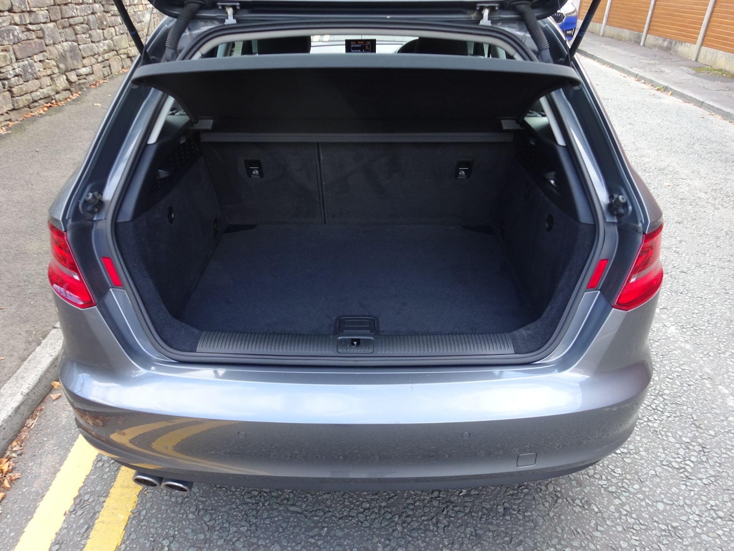 Used Audi A3 2016 for sale - 76714537: Photo 32