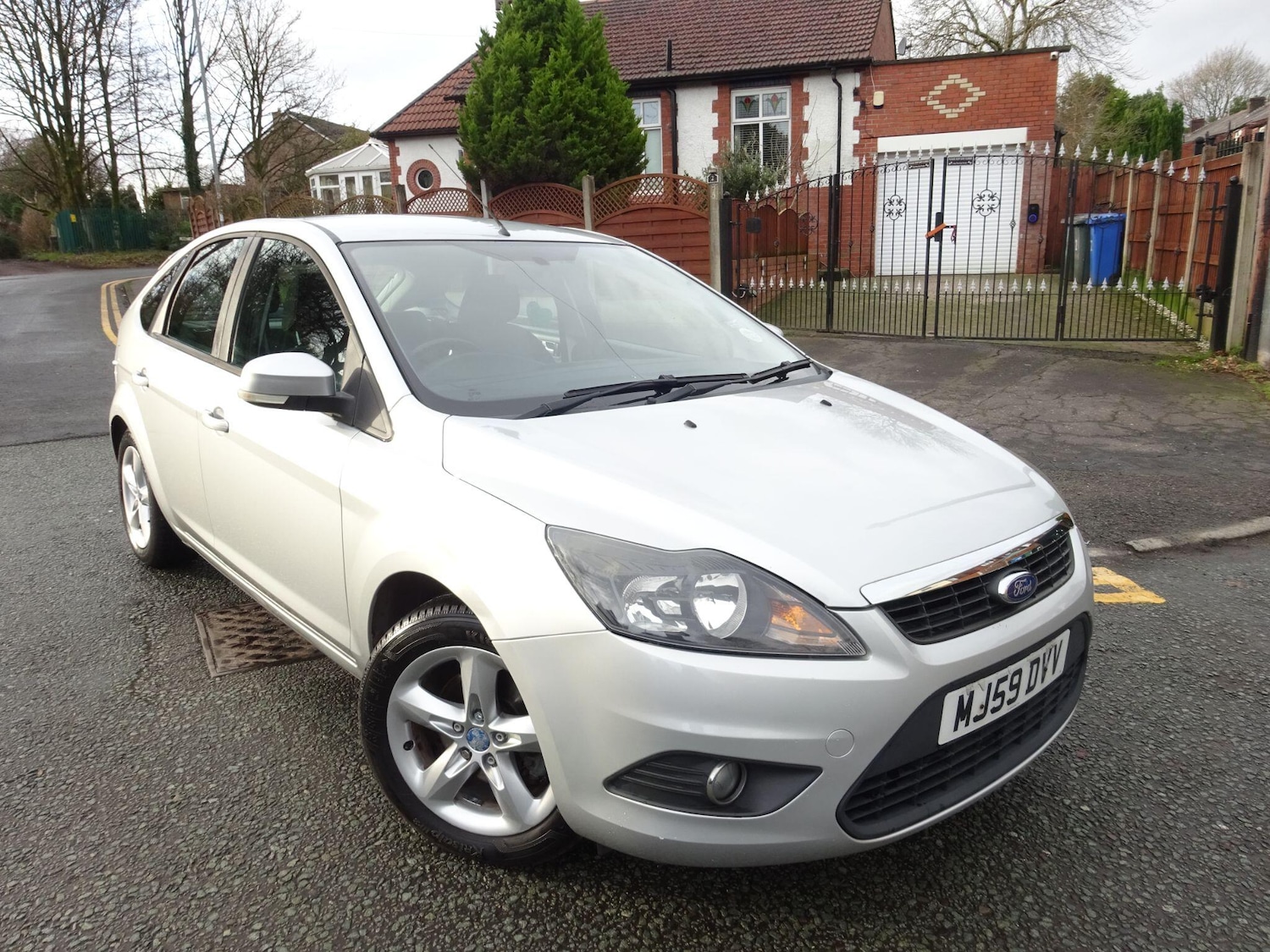 Used Ford Focus 2009 for sale - 77203049: Photo 1