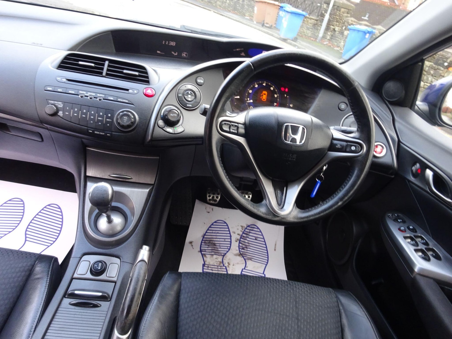 Used Honda Civic 2010 for sale - 77386811: Photo 11