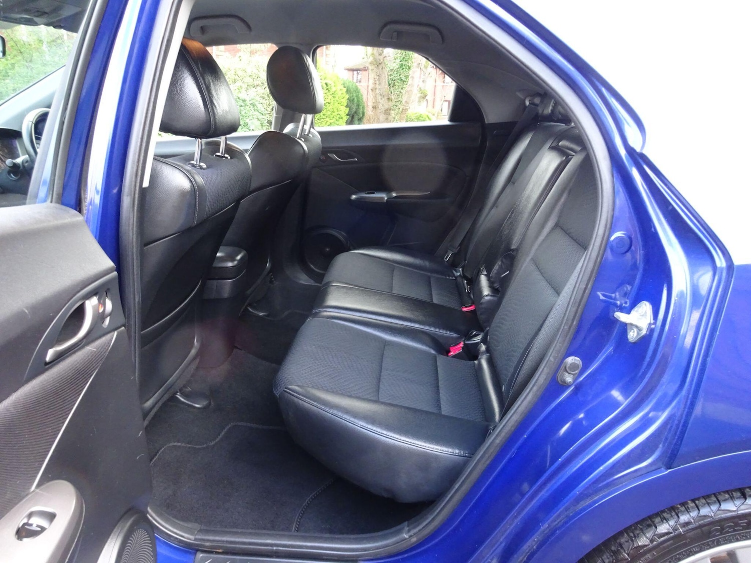 Used Honda Civic 2010 for sale - 77386811: Photo 24