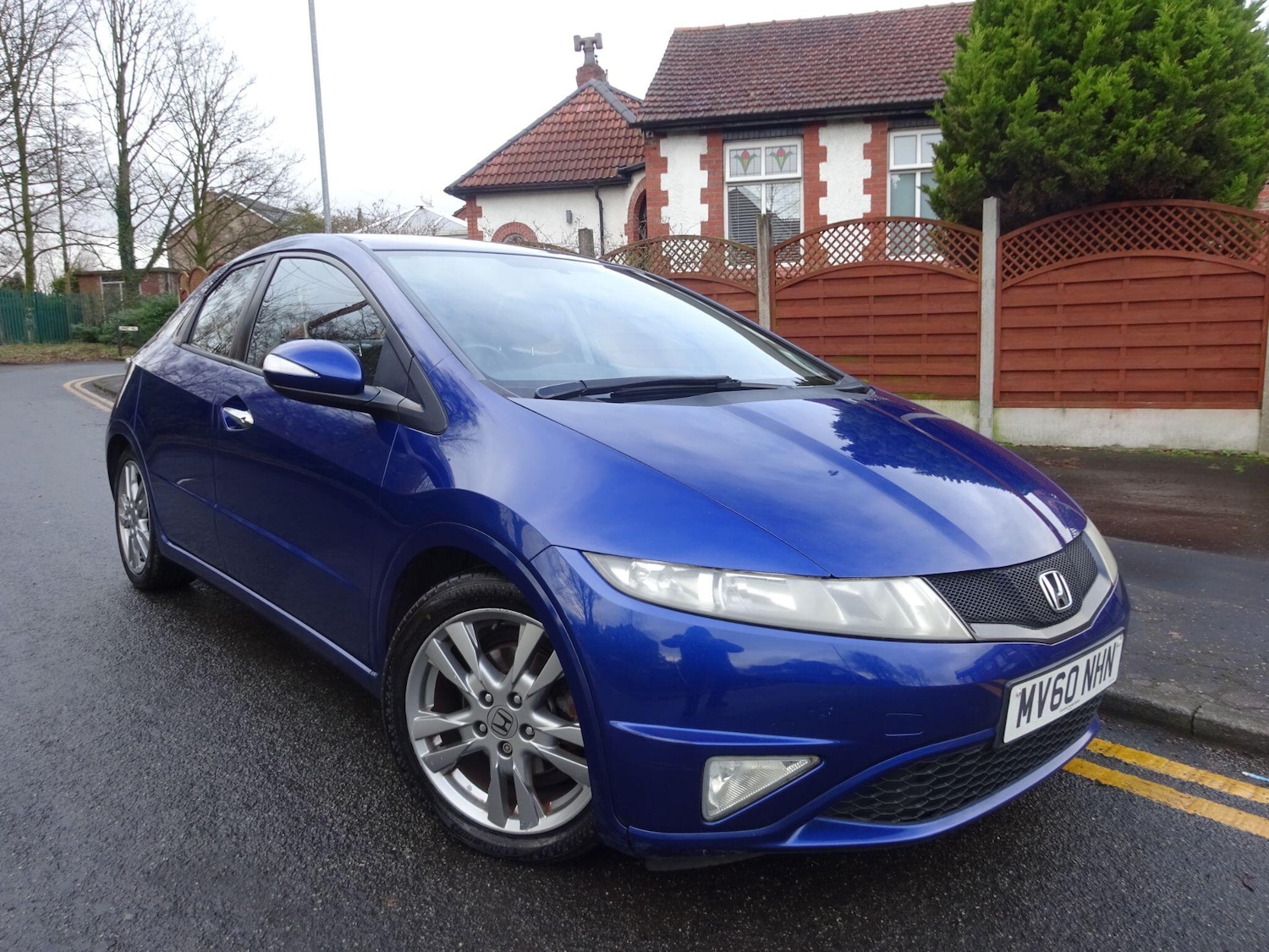 Used Honda Civic 2010 for sale - 77386811: Photo 4