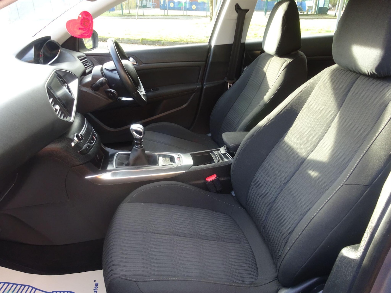 Used Peugeot 308 2014 for sale - 76865982: Photo 15