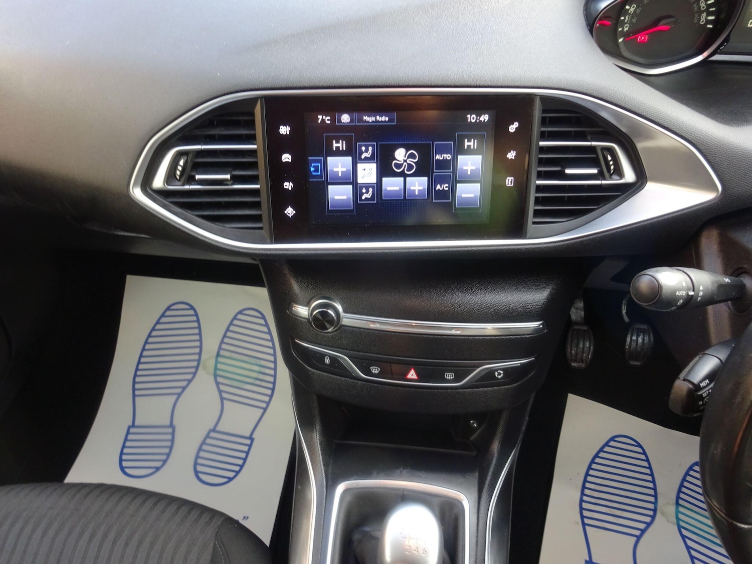 Used Peugeot 308 2014 for sale - 76865982: Photo 19