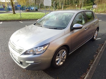 Used Peugeot 308 2014 for sale - 76865982: Photo