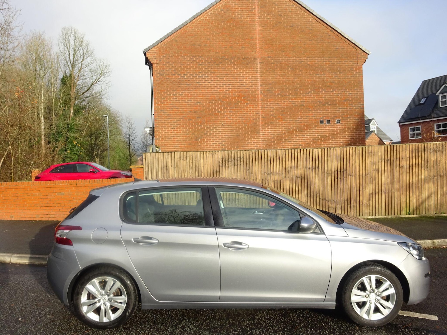 Used Peugeot 308 2014 for sale - 76865982: Photo 5