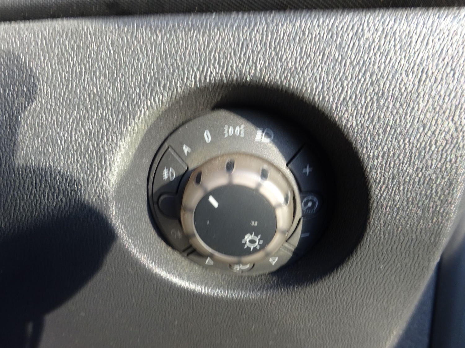 Used Vauxhall Corsa 2008 for sale - 77015753: Photo 20