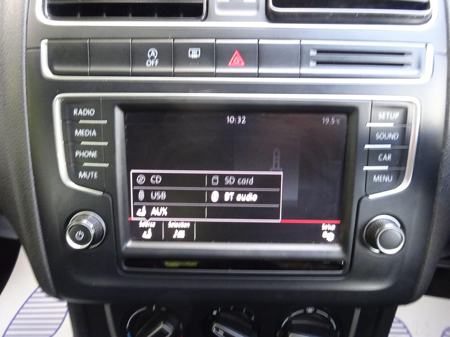 Used Volkswagen Polo 2014 for sale - 76715208: Photo 22