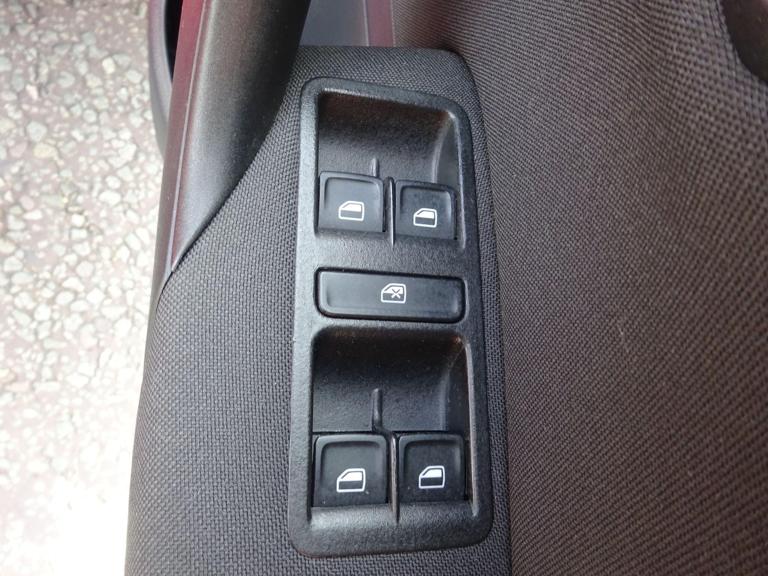 Used Volkswagen Polo 2014 for sale - 76715208: Photo 25