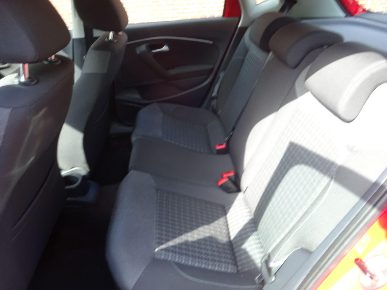 Used Volkswagen Polo 2014 for sale - 76715208: Photo 29