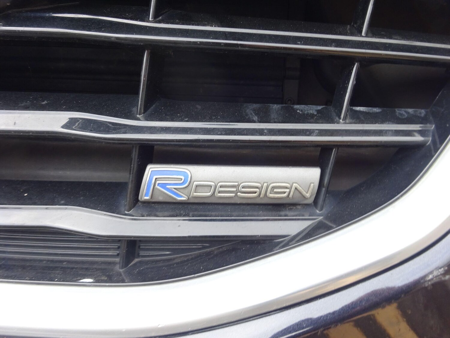 Used Volvo V40 2014 for sale - 77722857: Photo 11